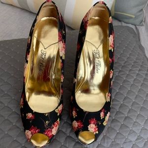 Ted Baker London Heels